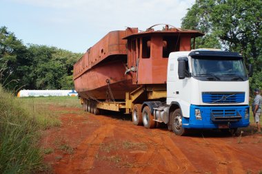 Museu de Logística da ESALQ recebe empurrador hidroviário  